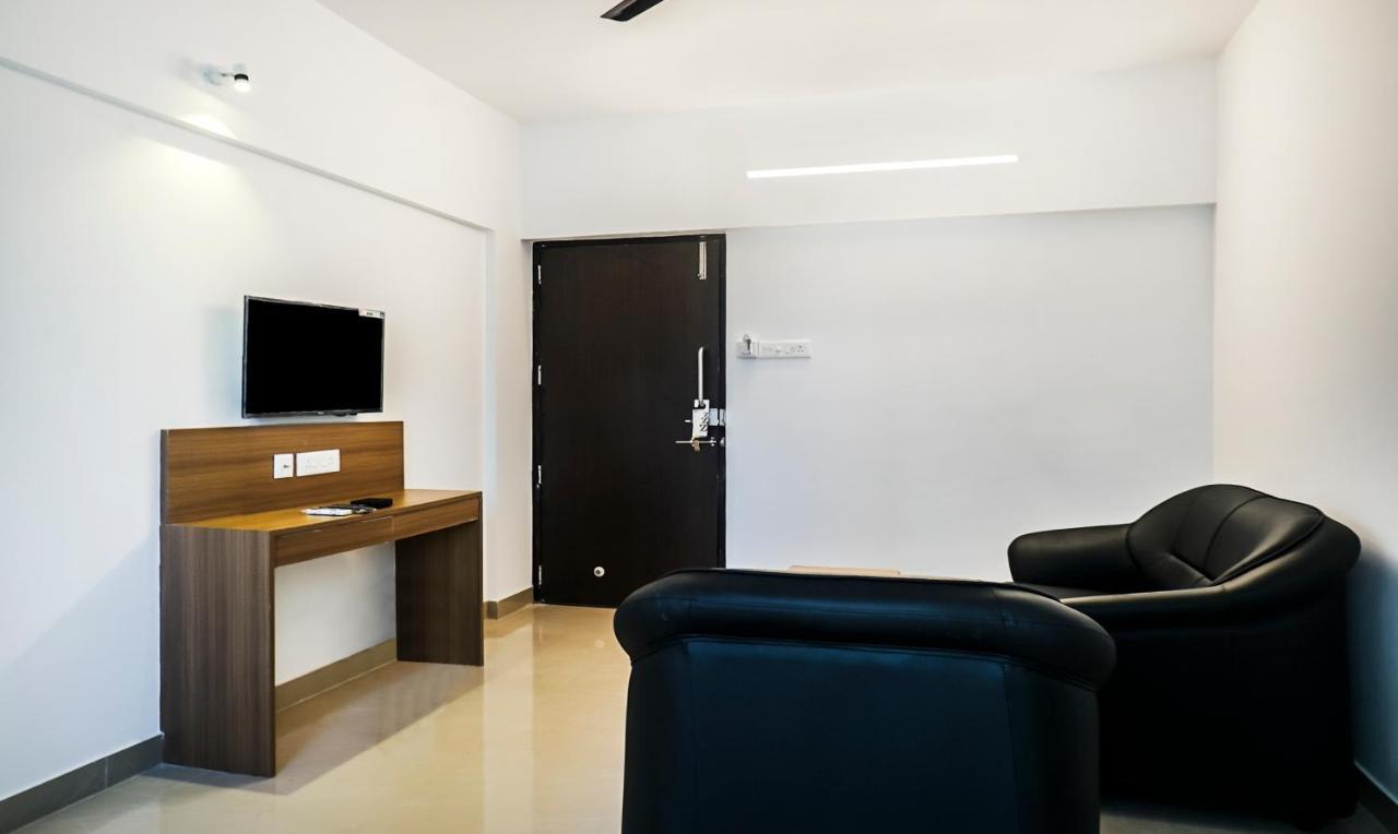 Treebo Luxe Suite, Shivaji Nagar Púna Exteriér fotografie